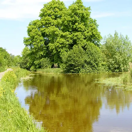 Exceptional House On The Waterfront Villa Reeuwijk